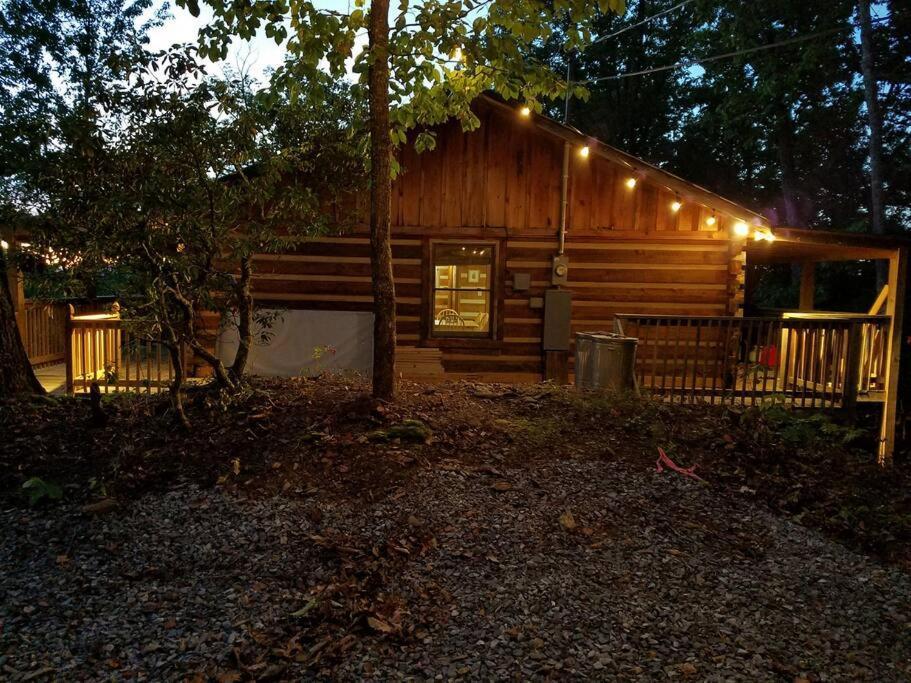 סביירוויל Rustic Cabin מראה חיצוני תמונה